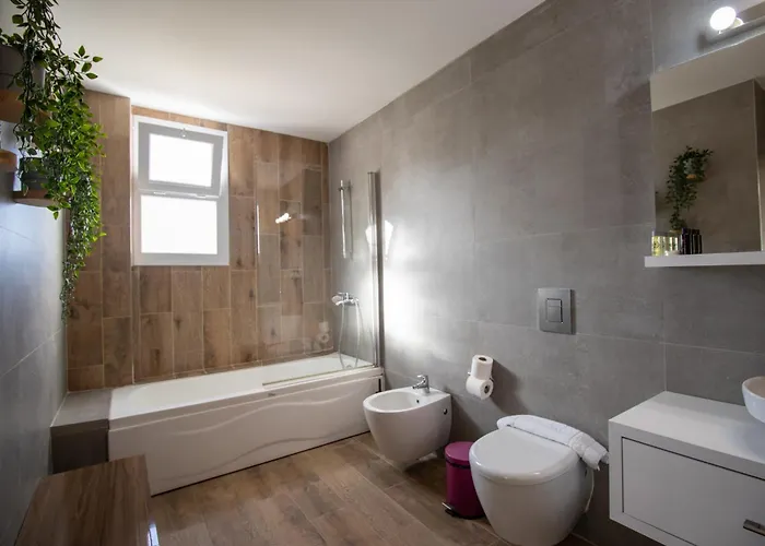 Spartacus In Caesar & Spa, Long Apartmán *