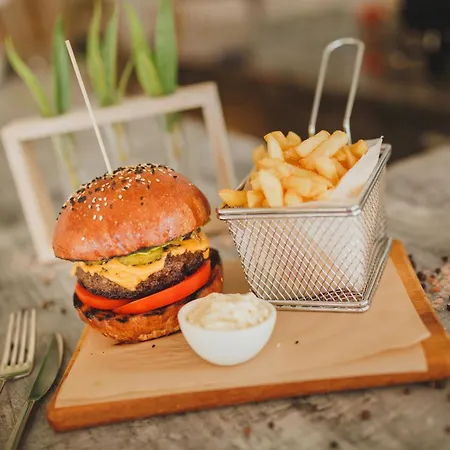 Spartacus In Caesar & Spa, Long Апартаменты